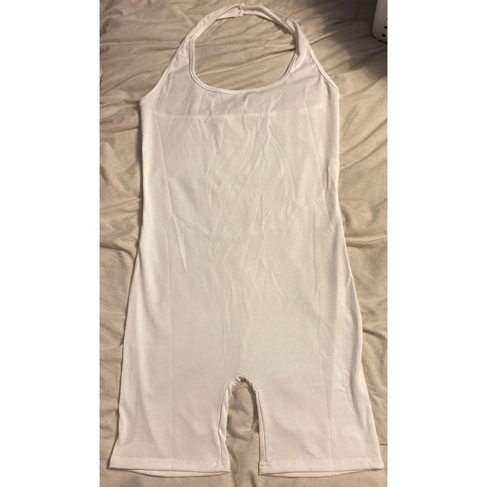 NEW Women's White Ribbed Halter Scoop Neck Romper Singlet, Large